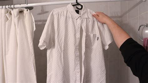 how to wrinkle clothes without iron